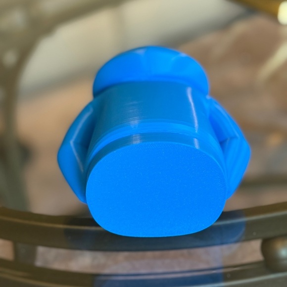 3D Printed Blue Hoodie Figurine. - Picture 4 of 6
